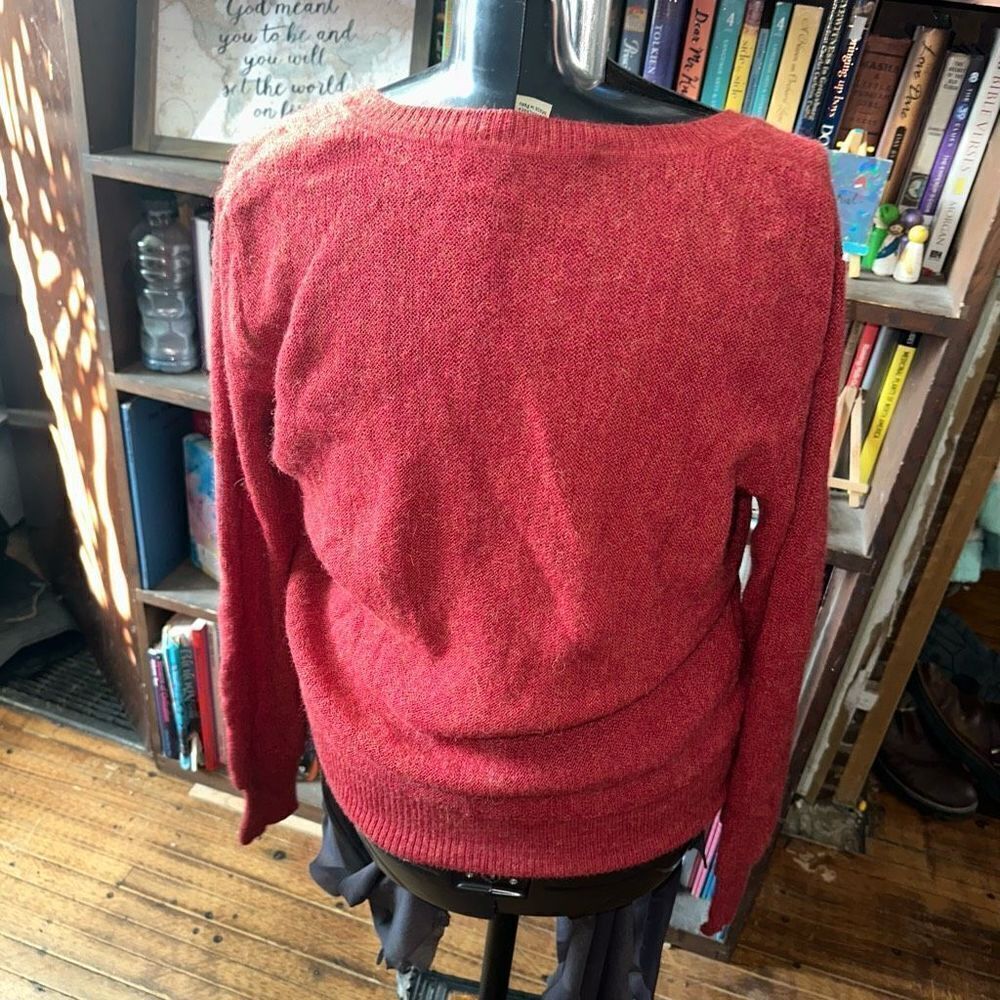 Peruvian Connection red alpaca v-neck elevated basics sweater - Picture 2 of 3